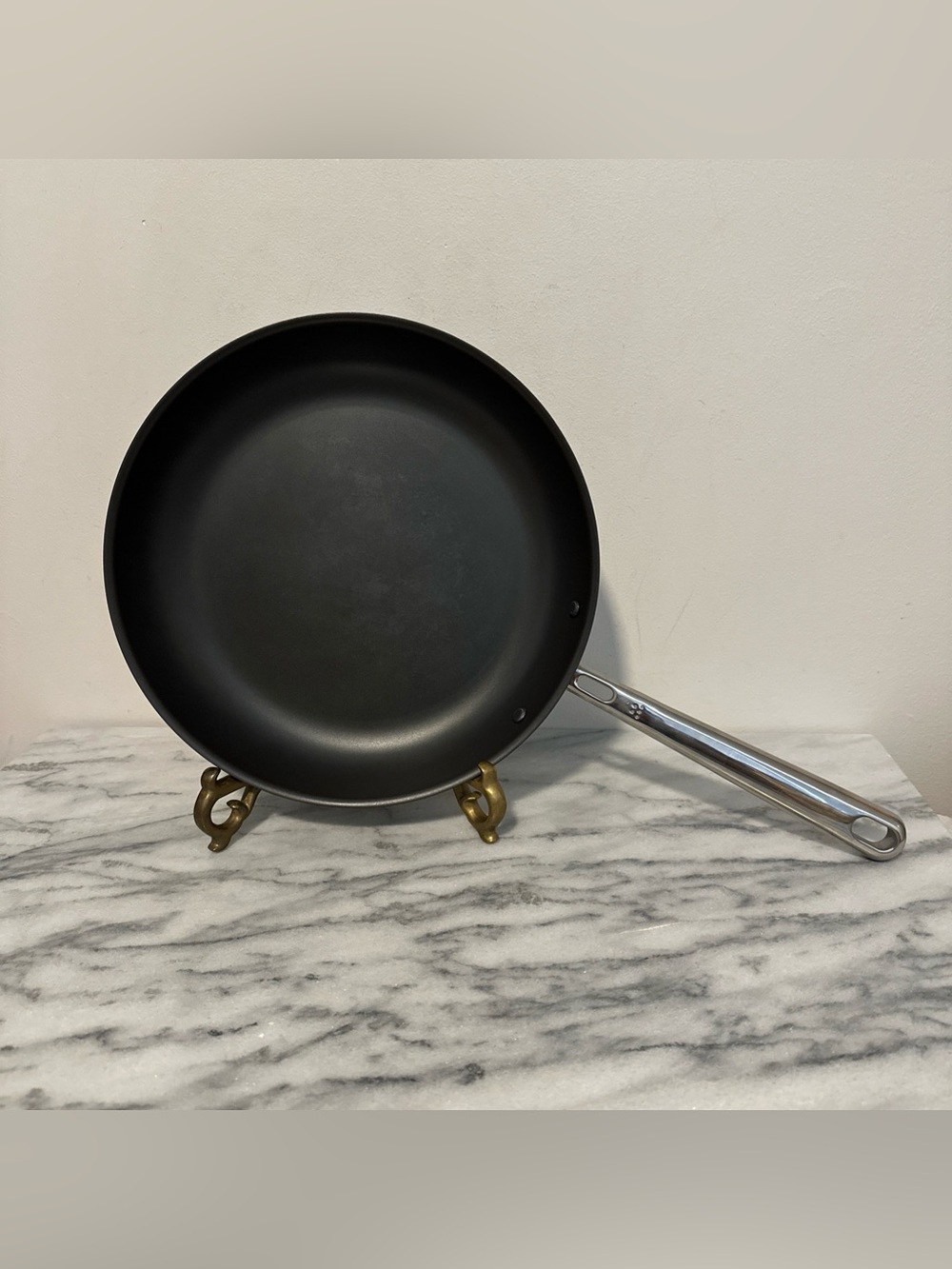 Nonstick Skillet with Stainless Steel Handle - Black